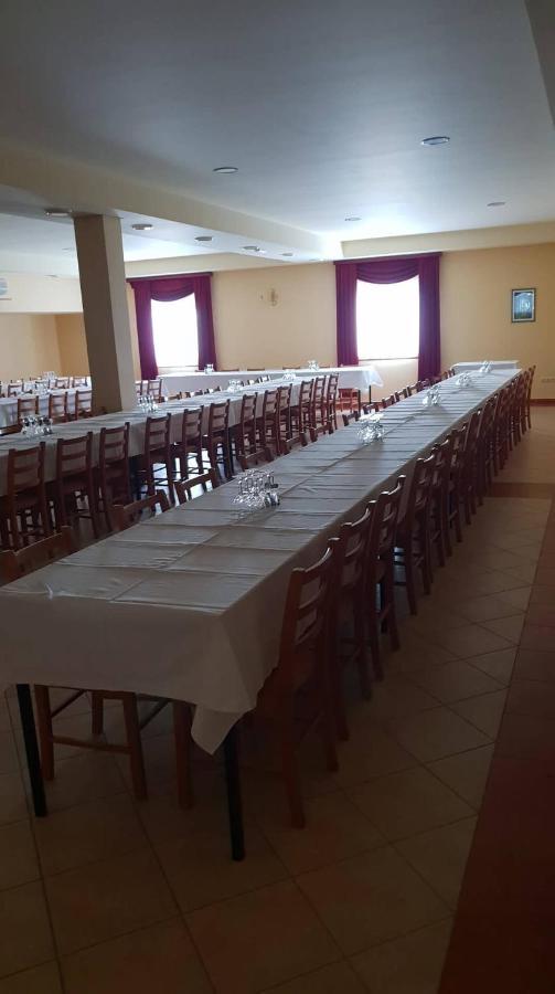 Prenociste Dzinic Hotel Zupanja Ngoại thất bức ảnh